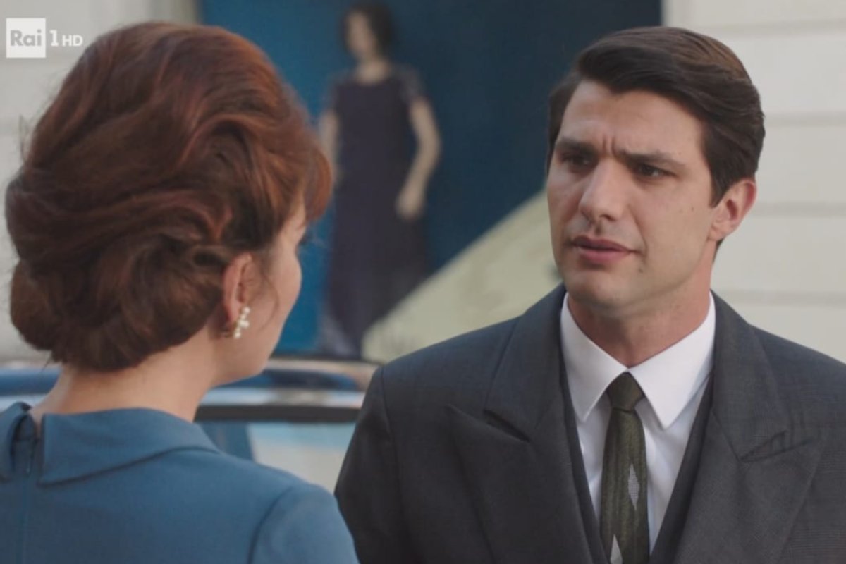 Marcello che parla con Adelaide