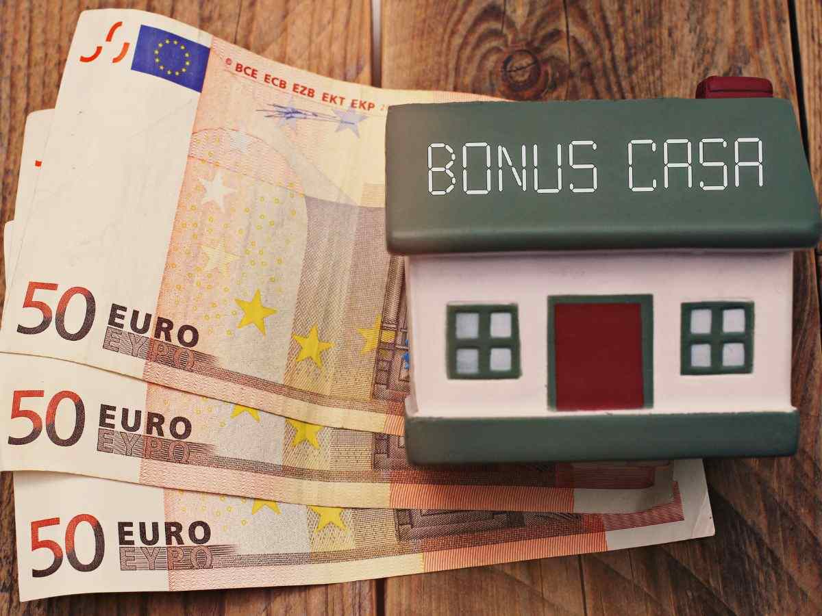 Soldi e casa