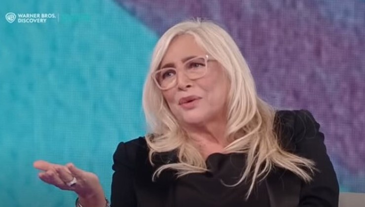 Mara Venier che parla