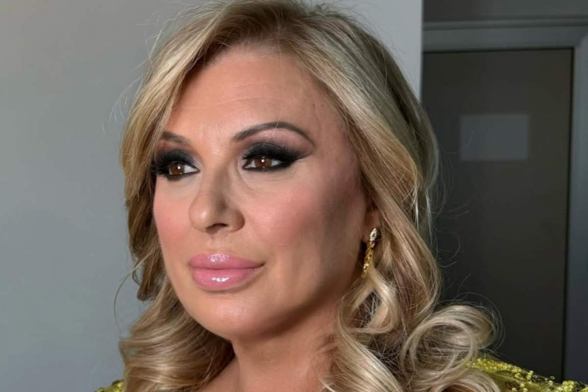 Tina Cipollari che sorride
